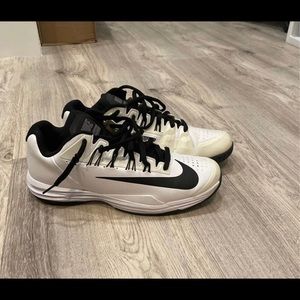 Nike Tennis Court Ballistics (Nadal) Shoe